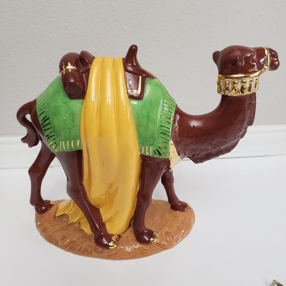 Vintage Ceramic Camel Figurine Arabia Oriental Shrine North America Collectible